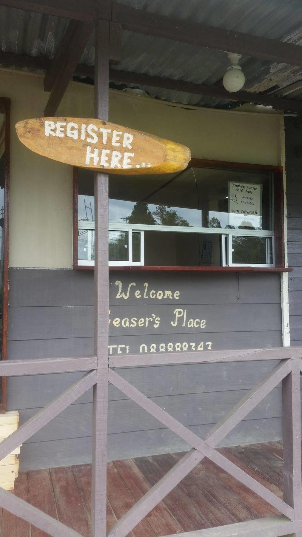 Ceaser'S Place Kampong Kundassan Exterior foto
